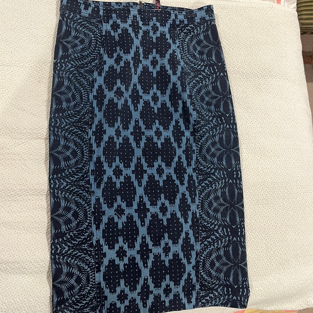 Stretch Jean and indigo plenty by Tracy Reese pencil skirt